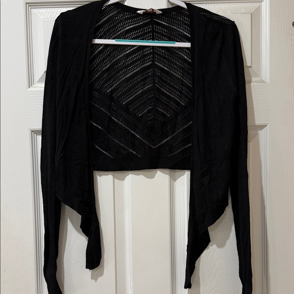 Candie's Black Open-Front Shrug